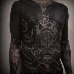 Gakkin: Ολόσωμα Ιαπωνικά τατουάζ [Photo]