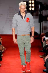 Michael Bastian S/S 2012 @ NY Fashion Week Photo 14