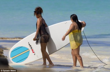 Η Rihanna στην Hawaii