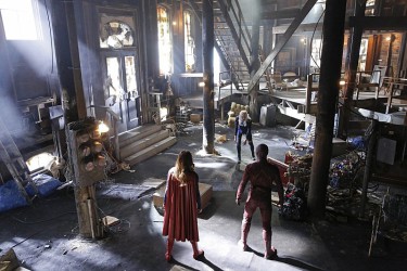 Supergirl TV Series - Episode Worlds Finest