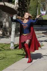 Supergirl TV Series - Episode Worlds Finest