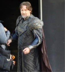 Man Of Steel 2013: Ο Russell Crowe ως Jor-El Photo 01