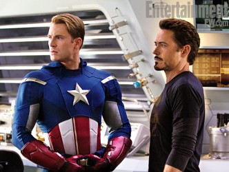 The Avengers: Ο Chris Evans (Captain America) και ο Robert Downey Jr. (Iron Man)