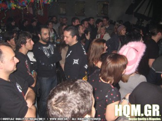 trendy-hooliguns-at-bat-city-05-03-2011-38