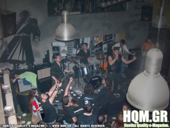 trendy-hooliguns-live-bat-city-07-05-2011-50